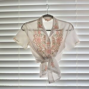 SOLD!! Vintage Floral Hand-Embroidered Shirt Top